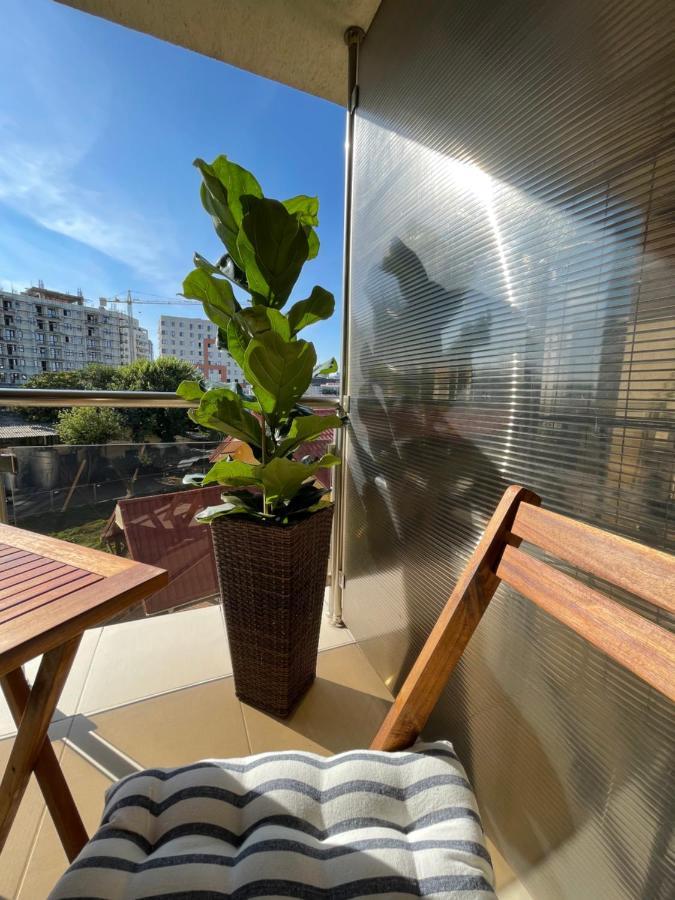 En Passant / A Time In Iasi Apartment Exterior photo